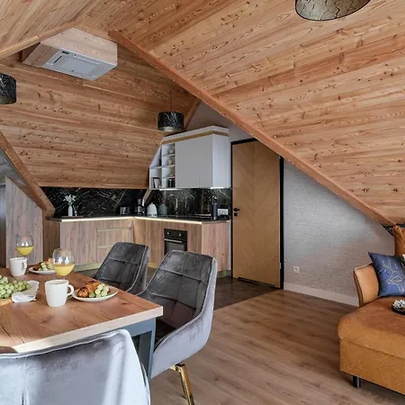 Tarasy Strazyska Zakopane, Odkryj- * Zakopane